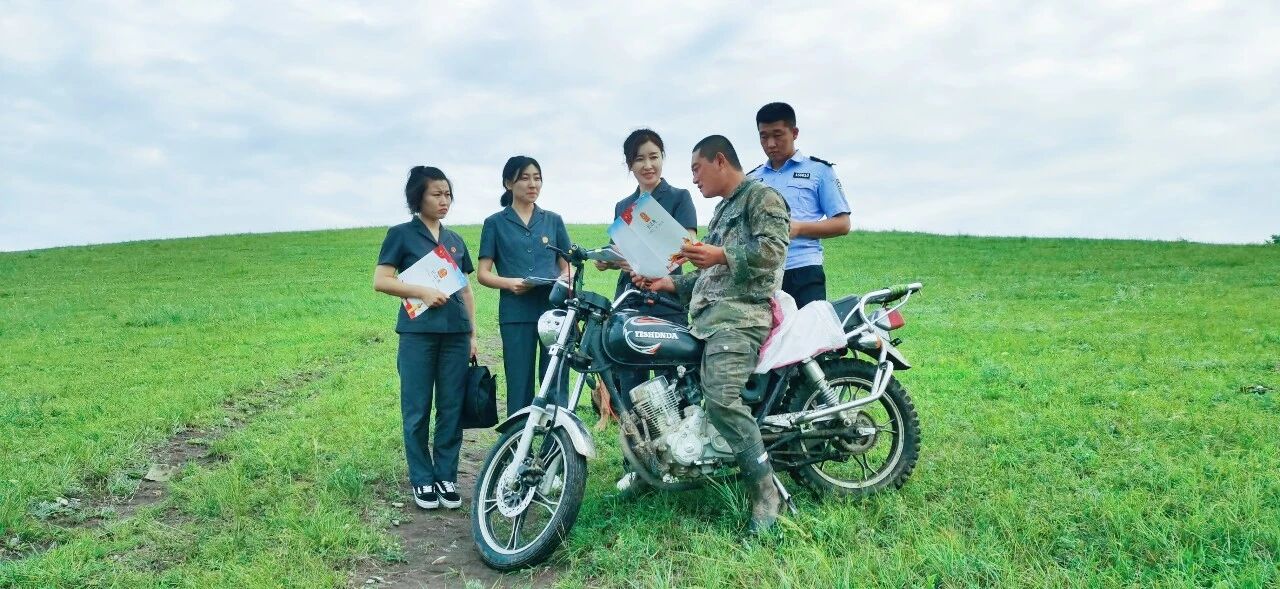 “萨日朗”绽放吉祥河畔 草原法官朱珊珊的巡回调解之路 